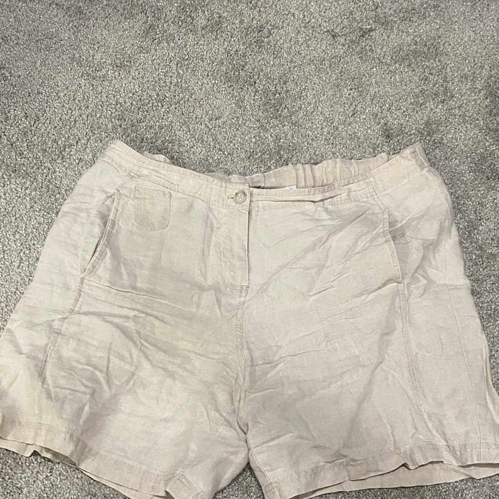 J. Jill Light Beige Relaxed Linen Shorts